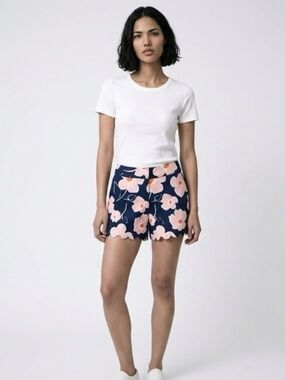 Isaac Mizrahi New York Navy Floral Scallop Hem Shorts Size 4